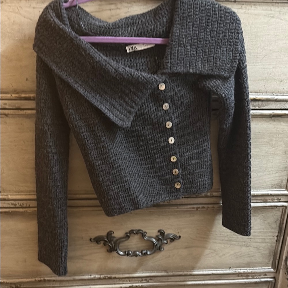 Zara Off-the-Shoulder Dark Gray Sweater
